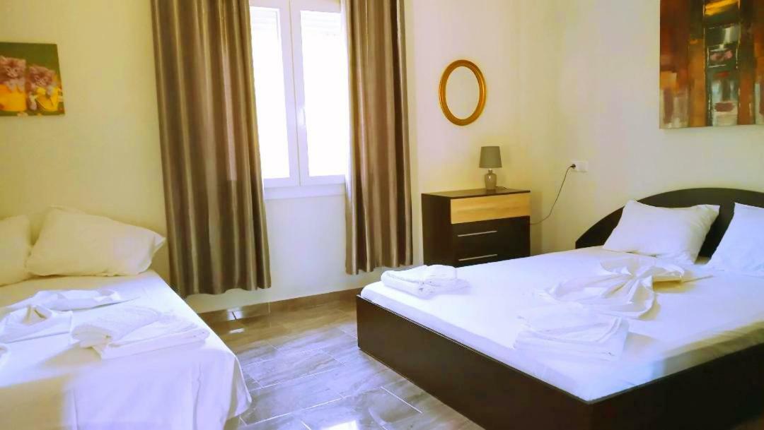 Cristi Apartments Szkála Rahoníu Kültér fotó